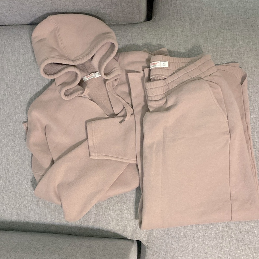 HANES CROPPED LOUNGEWEAR!